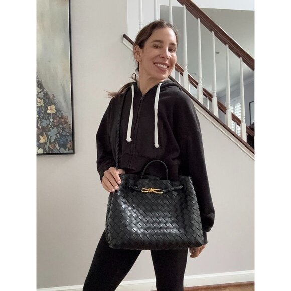 Bottega Veneta Andiamo Medium Top Handle Bag Leather Sliding Crossbody Strap - Picture 12 of 14